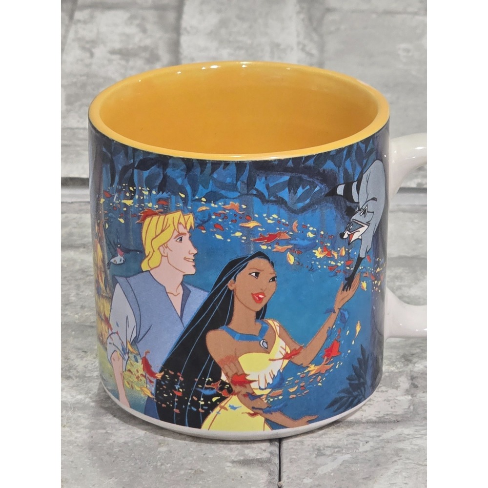 Vtg. 90's Disney Store Pocahontas Movie Coffee Mug Small Chip Handle - Picture 3 of 9